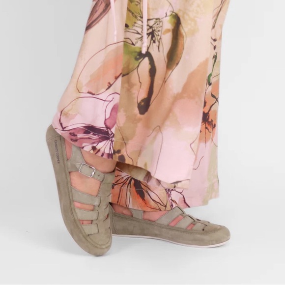 NWT Candice Cooper Rock T-Bar Velvet Suede Slate - Picture 2 of 16